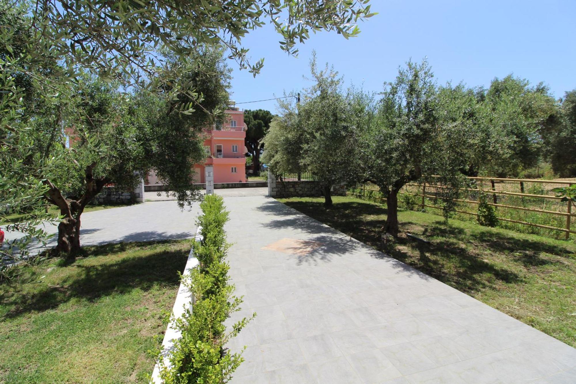 Laconian Collection Mavrovouni Beach House Гитио Екстериор снимка
